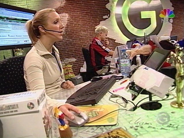 gweni_ew_giga020503_12.jpg