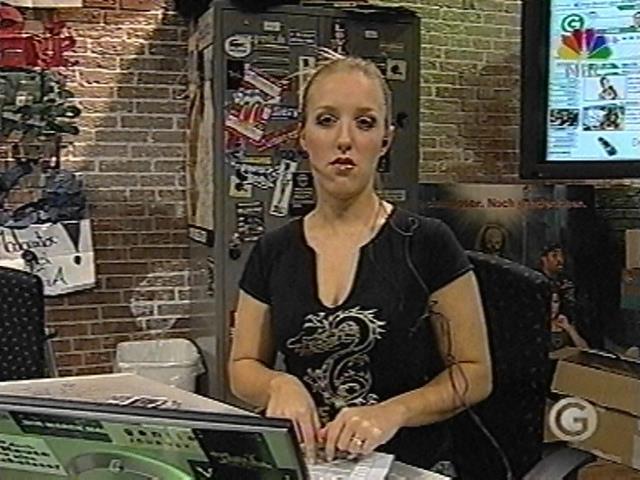 ew_giga021128_06.jpg