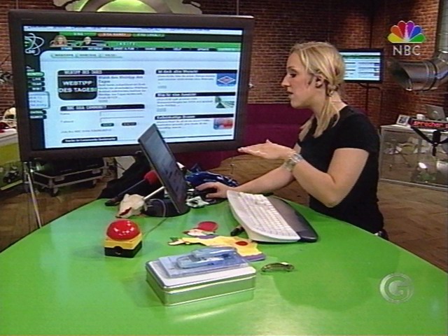 gweni_ew_giga030508_01.jpg