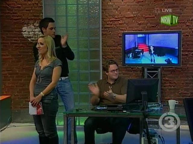 ew_kai3_070206_061.jpg